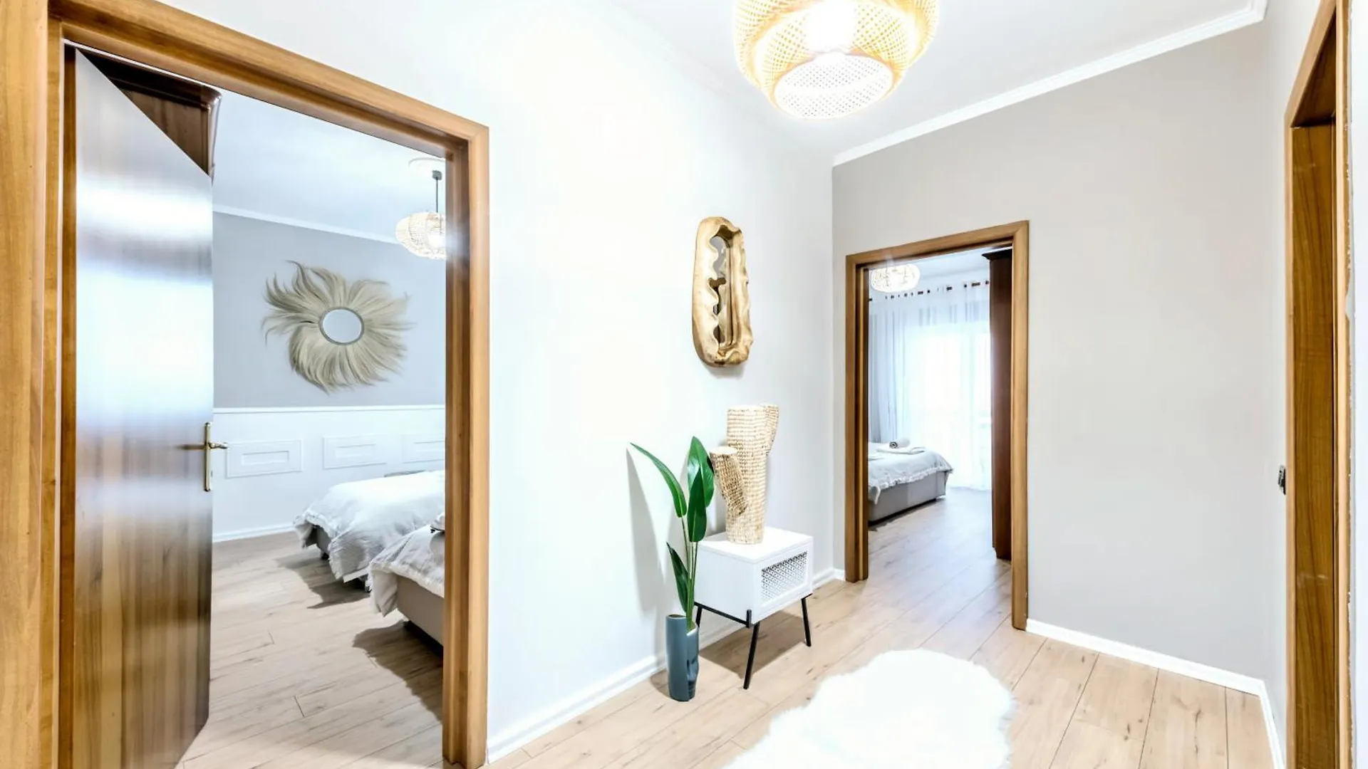 Premium , Marina , Center , Beachfront Durres 0*,